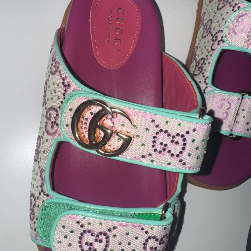 Gucci Kids Sandals in Pink and Green - Picture 4 of 4